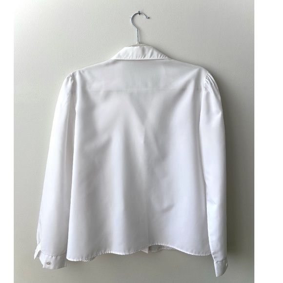 Vintage White Lace Collared Blouse - Button Down Front - Size Medium • Office - Picture 4 of 7